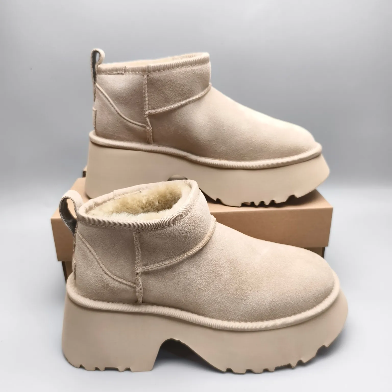 💰480 UGG sheepskin all-in-one snow boots 8311 thick-soled high-heeled fashion shoes Color: Maroon Sand Black Walnut Size: 35-40